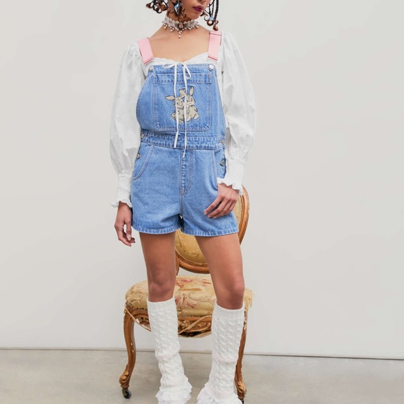 Cider Short Overalls with Bunny Motif - Picture 8 of 15